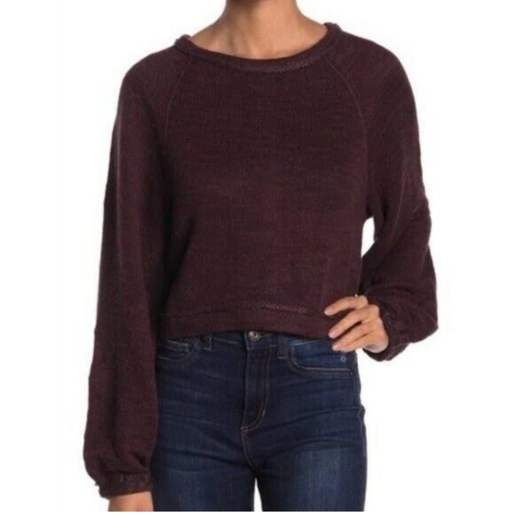 Free People crew neck knit raw hem cropped burgundy sweater sz Small